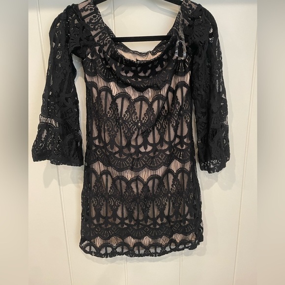Top Stitch Black Lace Off The Shoulder Dress NWT - Picture 1 of 5